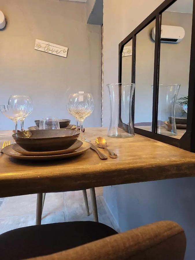 L'Eden Du Quercy Bed & Breakfast Limogne-en-Quercy 0*,  France