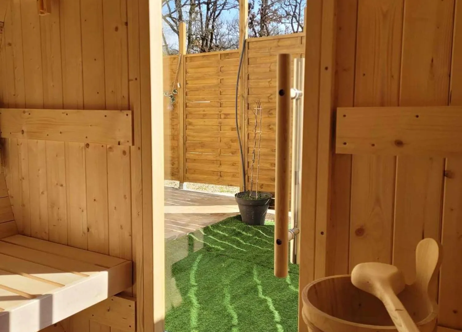 L'Eden Du Quercy Bed & Breakfast Limogne-en-Quercy France